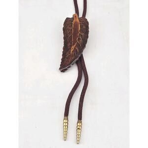 Vtg 70s Western Lacquered Wood Sliced Pinecone Bolo Tie Gold Tone Metal Tips